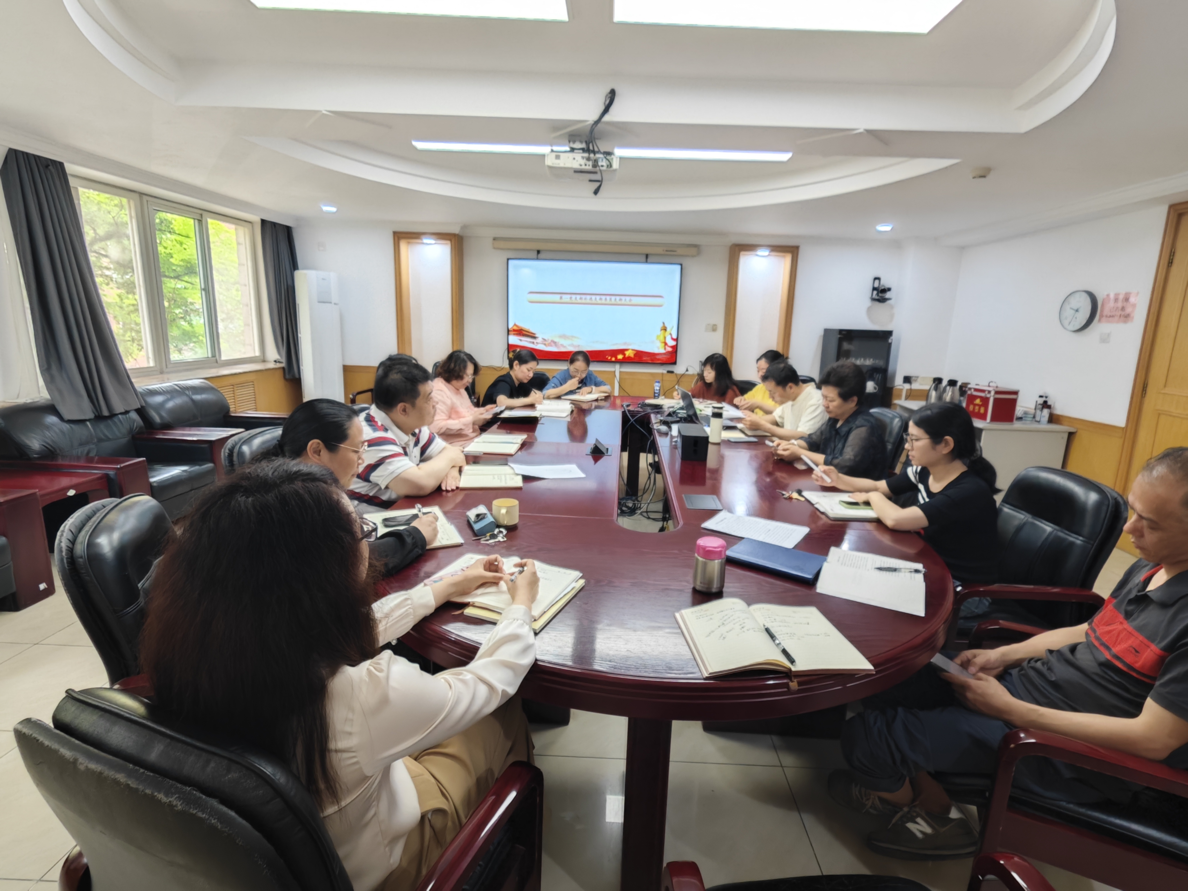 辐射安全所第一党支部召开树立和践行正确政绩观学习教育专题...